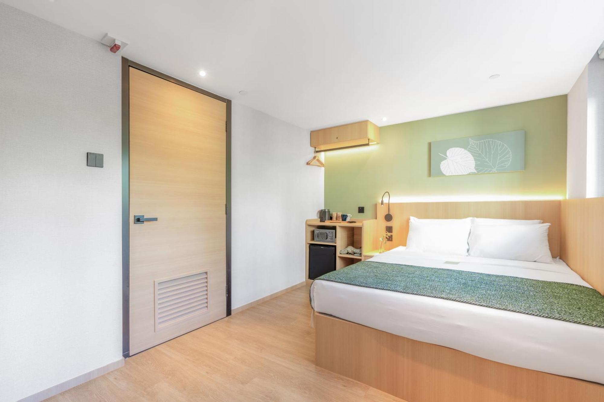 Urbanwood Hung Hom Hotel Hong Kong Bagian luar foto