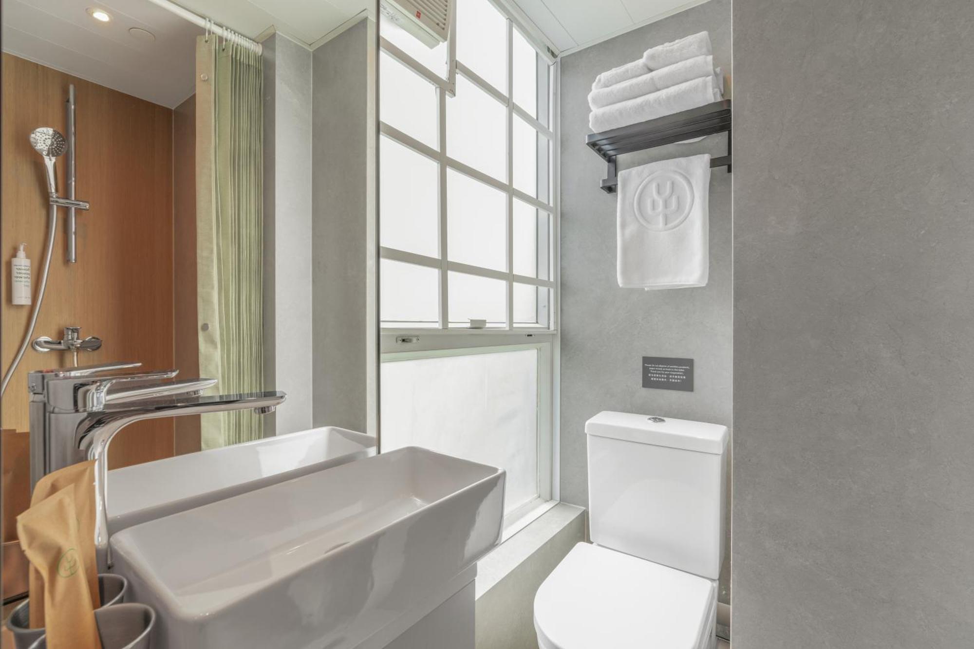 Urbanwood Hung Hom Hotel Hong Kong Bagian luar foto