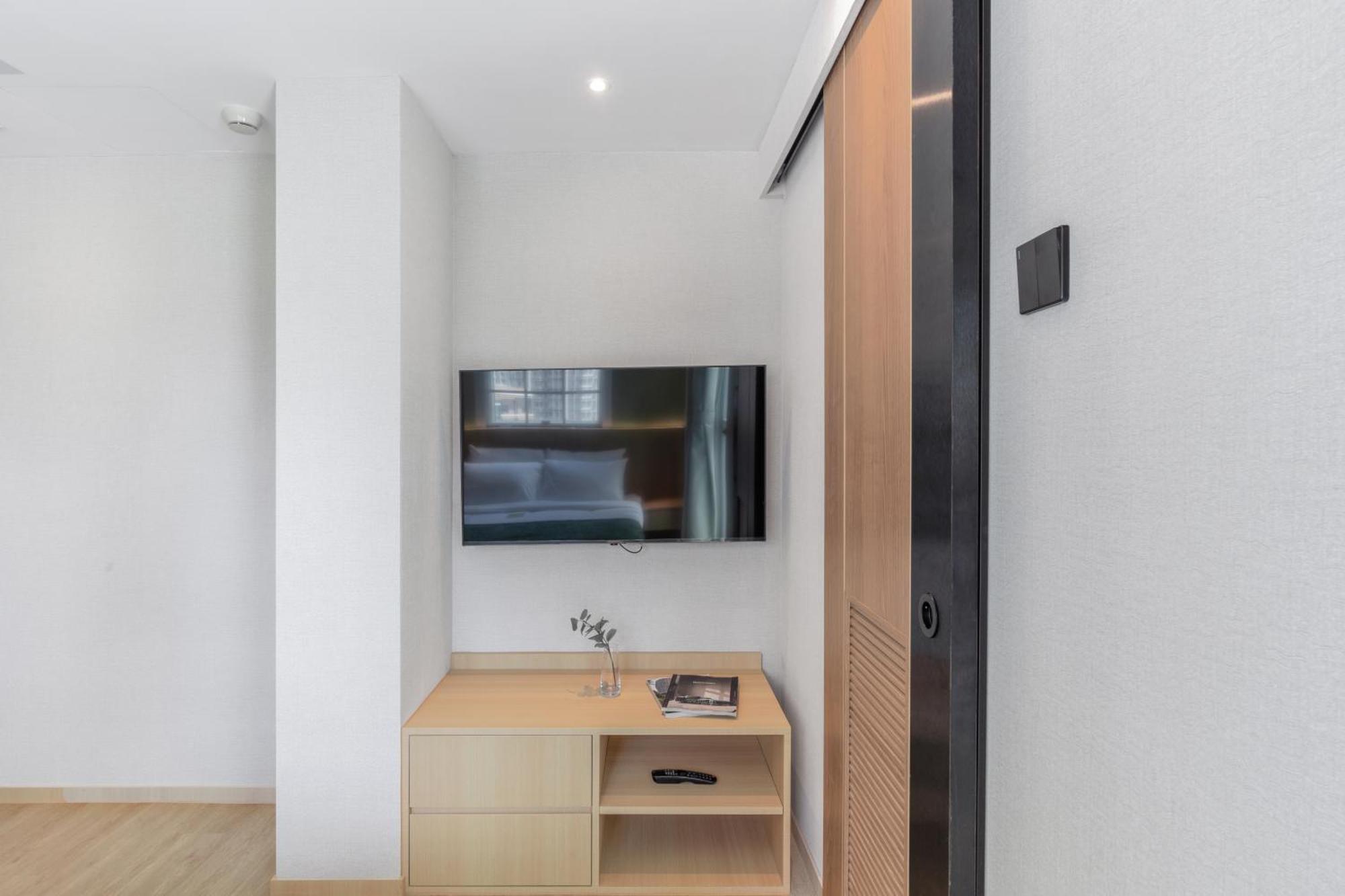 Urbanwood Hung Hom Hotel Hong Kong Bagian luar foto