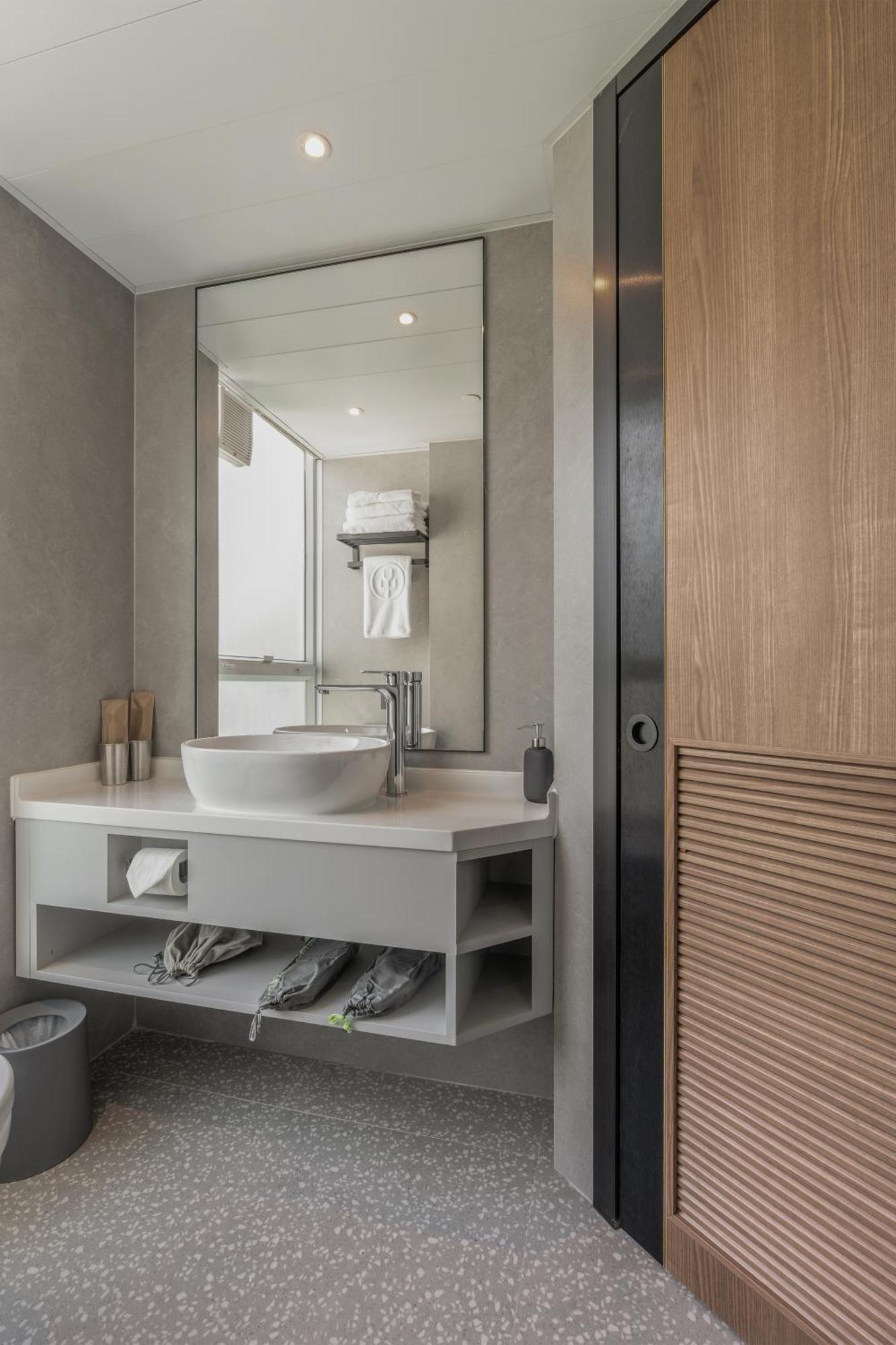 Urbanwood Hung Hom Hotel Hong Kong Bagian luar foto