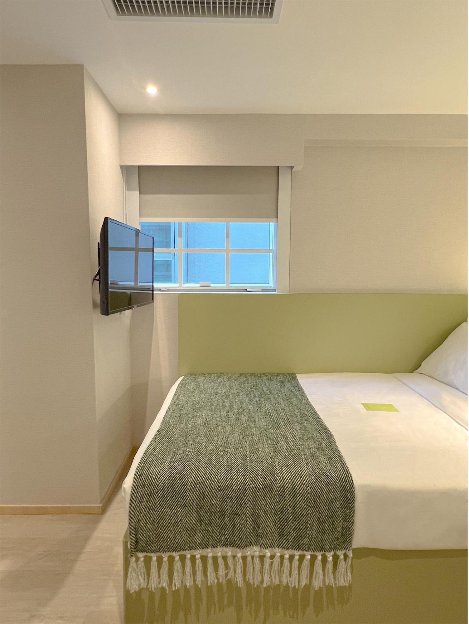 Urbanwood Hung Hom Hotel Hong Kong Bagian luar foto