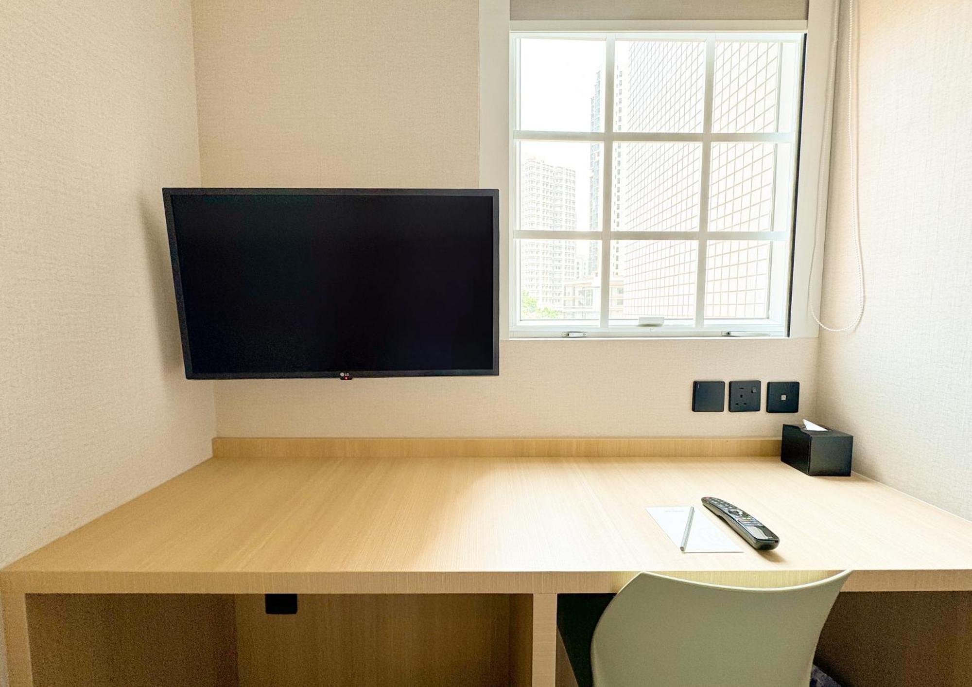 Urbanwood Hung Hom Hotel Hong Kong Bagian luar foto